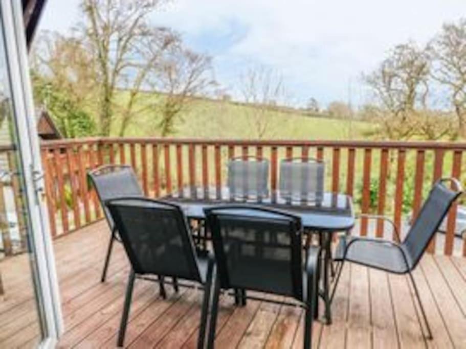 3 Bedroom Lodge With Hot Tub On Lovely Quiet Holiday Park In Cornwall Gunnislake Екстериор снимка