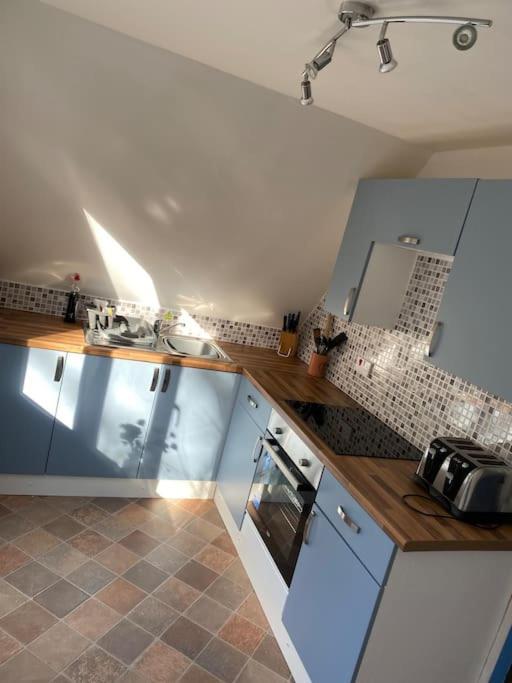 3 Bedroom Lodge With Hot Tub On Lovely Quiet Holiday Park In Cornwall Gunnislake Екстериор снимка