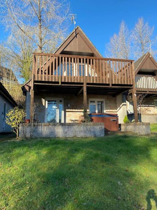 3 Bedroom Lodge With Hot Tub On Lovely Quiet Holiday Park In Cornwall Gunnislake Екстериор снимка